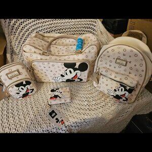 Iconic Mickey mouse design. Bundle lot